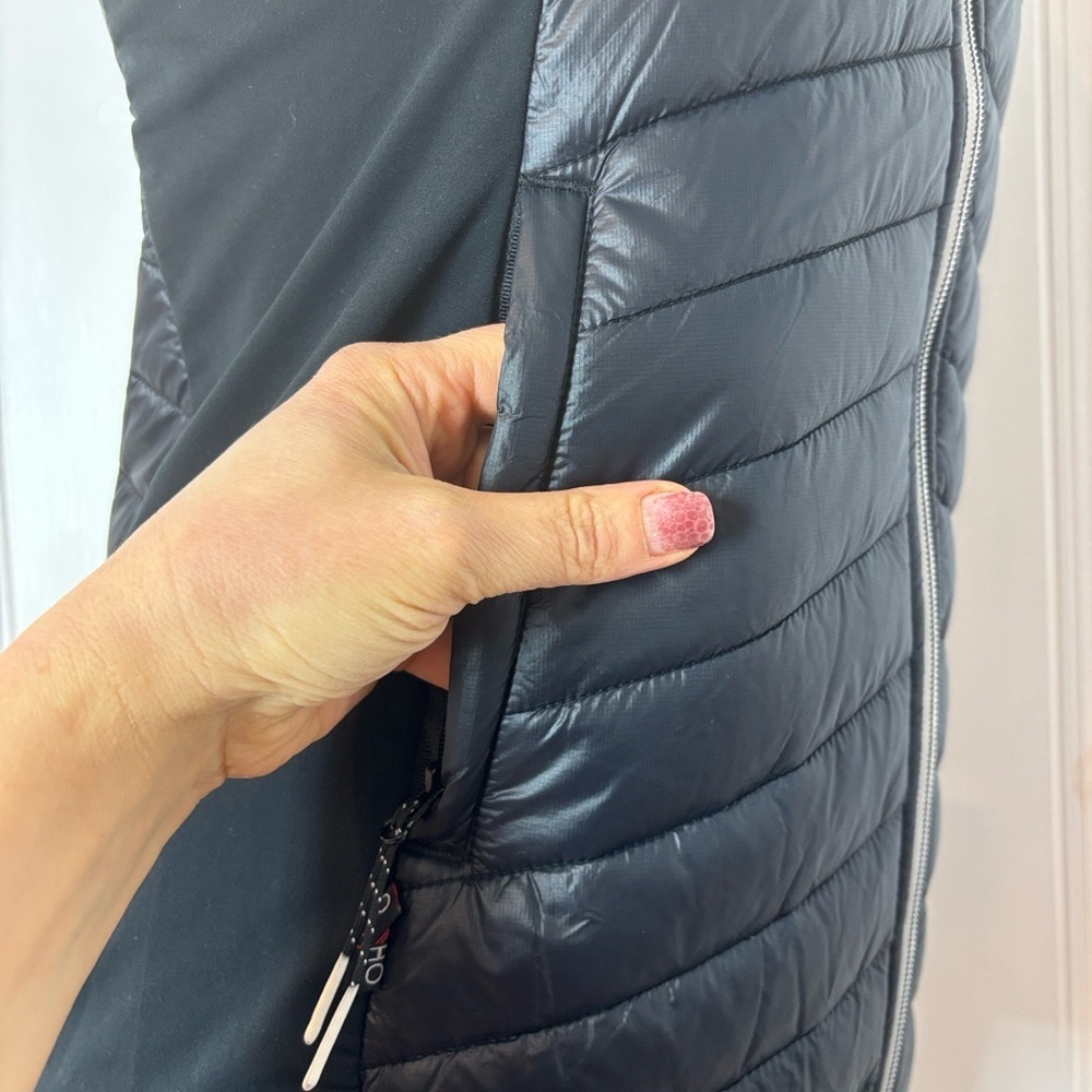 OHSHO Black Quilted Longline Vest w/ Stretch Side Panels | Size S estimated - Picture 7 of 10